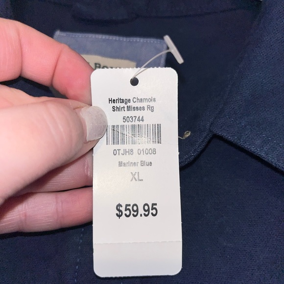 NWT L.L. Bean Women’s XL Button Down Shirt - Picture 3 of 5